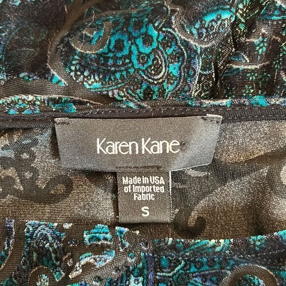Karen Kane velour black turquoise long sleeve floral blouse Size S - Picture 7 of 8